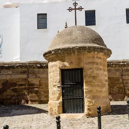 Apartamento La Casa De El Populo شقة كاديز