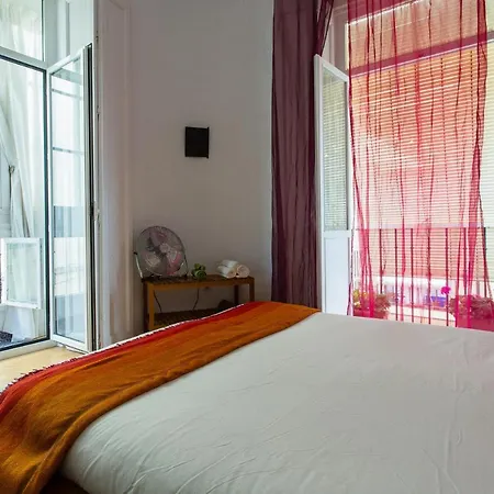 Apartamento La Casa De El Populo شقة