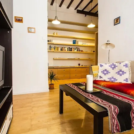 Apartamento La Casa De El Populo شقة *